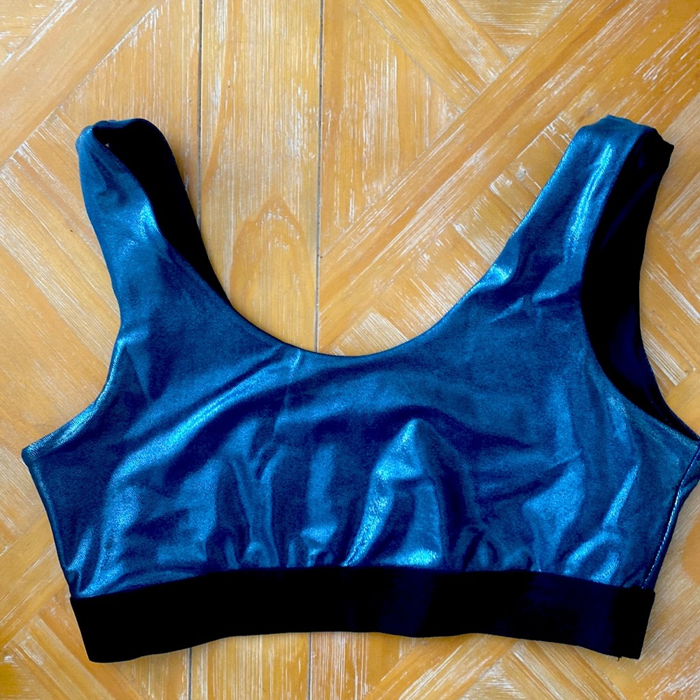 Heroine Sport Bra size Medium Iridescent blue